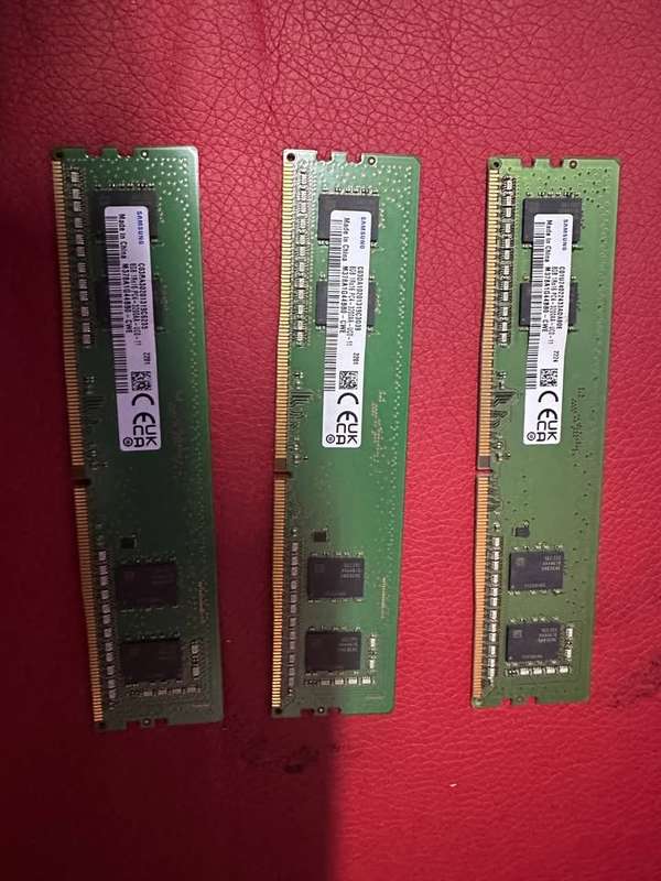 SAMSUNG 8GB DDR4 3200MHz Desktop RAM 1Rx8 PC4-3200AA Original