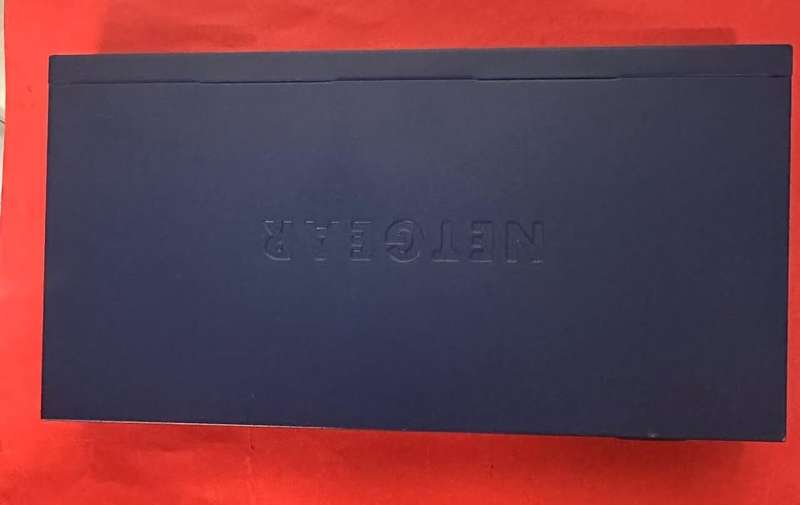 NETGEAR JFS516 16-port Fast Ethernet Switch (10/100 Mbps)