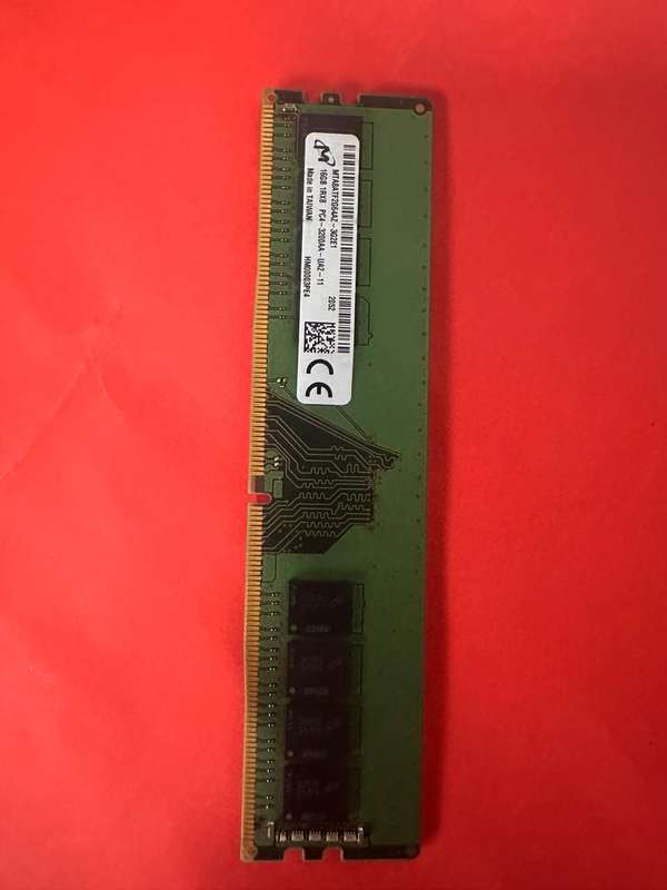 Micron MTA18ASF2G72PDZ-3G2R1R 16GB 3200Mhz DDR4 RDIMM Memory