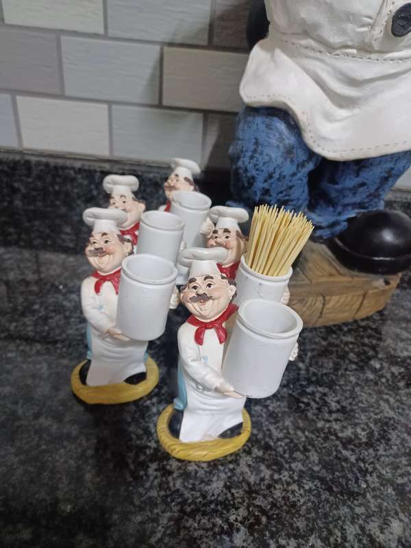 6 RETRO ITALIAN CHEF FIGURINES RESIN
