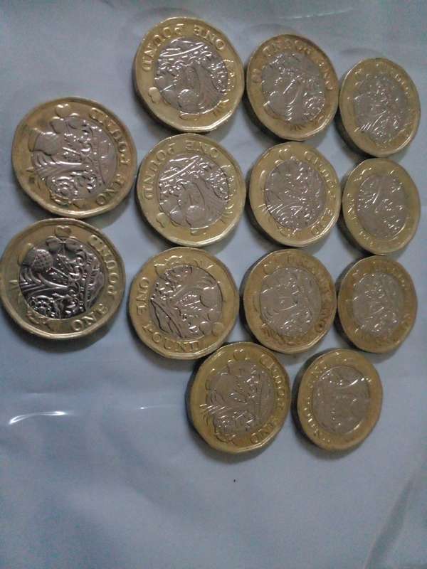 5 Euro and Pound