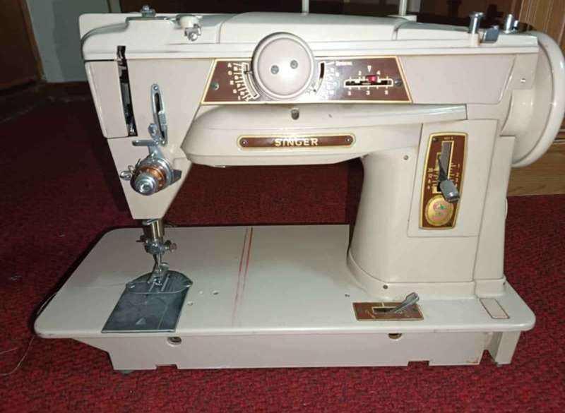Singer 401 G 13