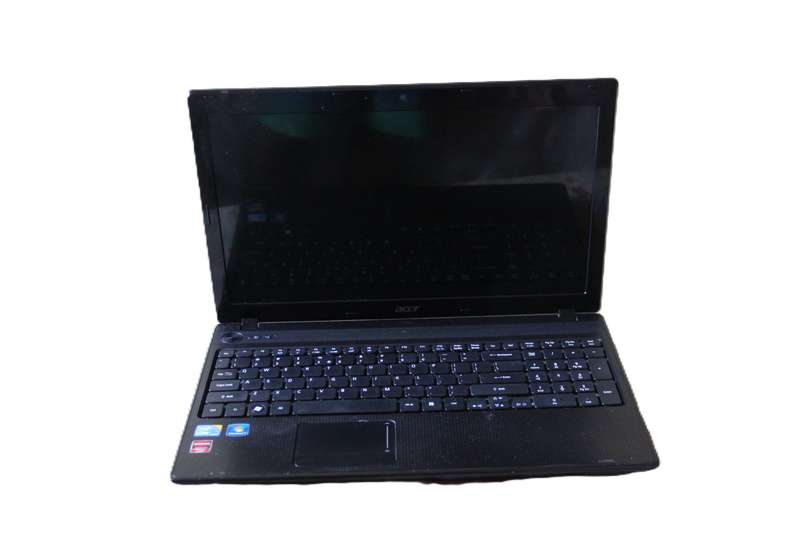 Acer  5742 Aspire Laptop i5
