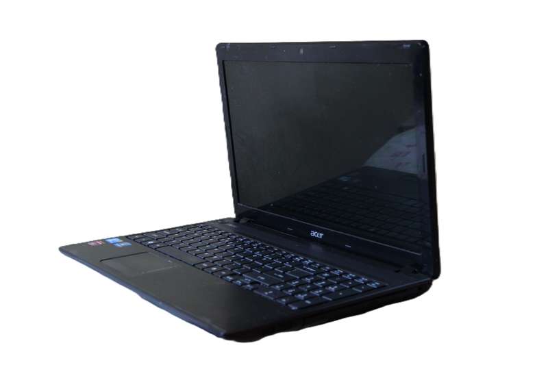 Acer  5742 Aspire Laptop i5