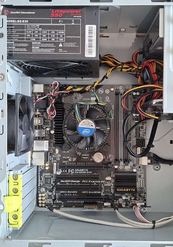 **Refurbished Desktop**  - Intel i3 4th gen, 128GB SSD, 500GB HDD, 8GB RAM, etc