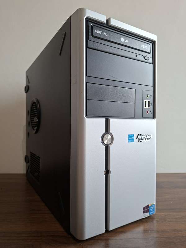 **Refurbished Desktop**  - Intel i3 4th gen, 128GB SSD, 500GB HDD, 8GB RAM, etc