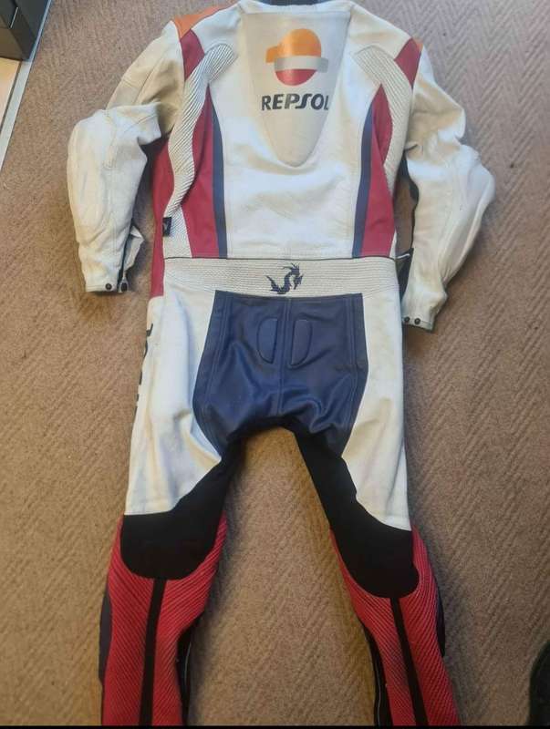 !!!Like New!!! Bikers Repsol Racing Suite.. NEG!!