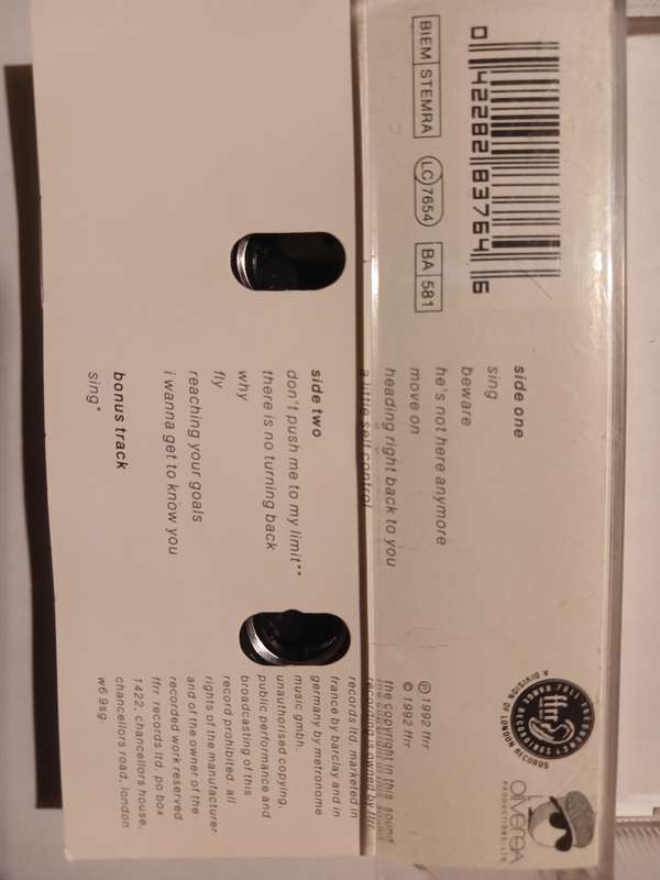 Vivienne Mckone, Vivienne Mckone Cassette, Europe