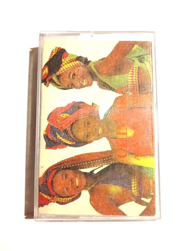 Chimora, Abafazi Ababili Cassette