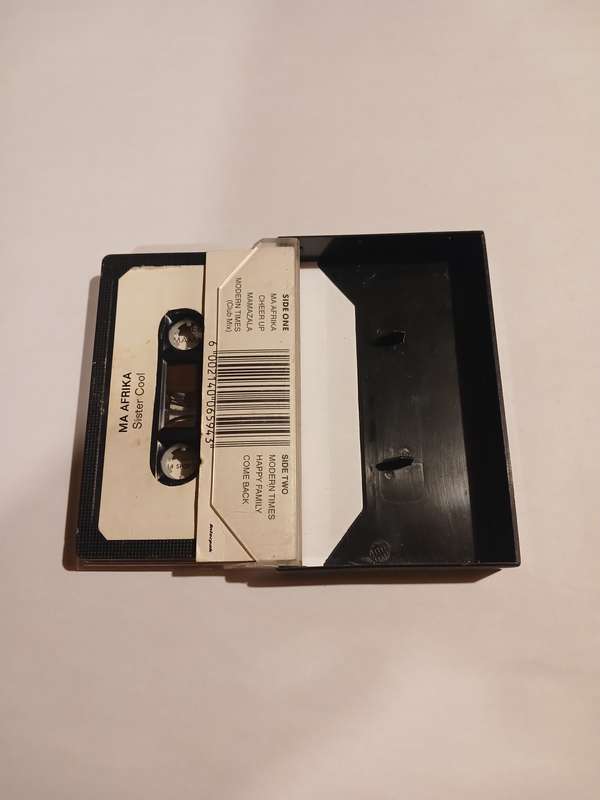 Sister Cool, Ma Afrika Cassette