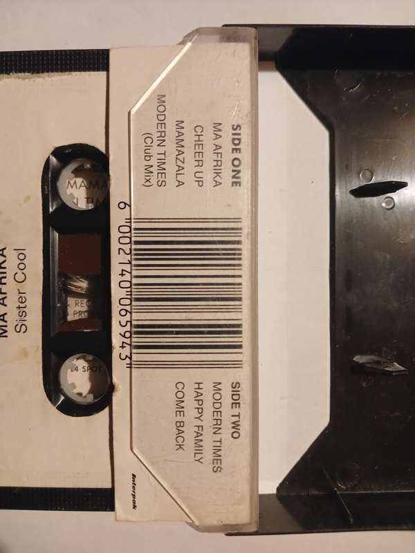 Sister Cool, Ma Afrika Cassette