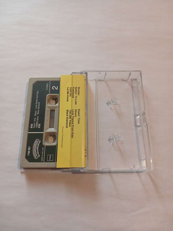 Kiss, Kiss Cassette, Holland