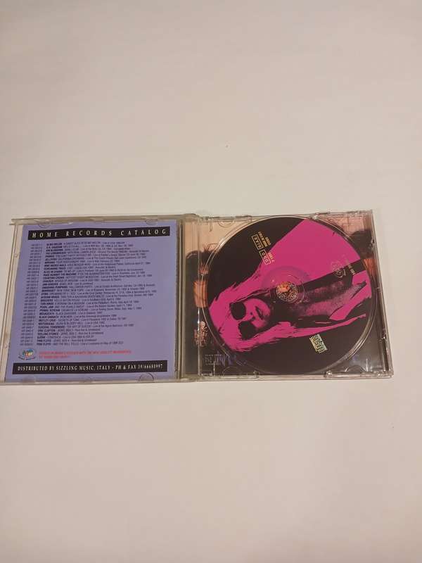 Motley Crue, Secrets of Tone CD, Italy
