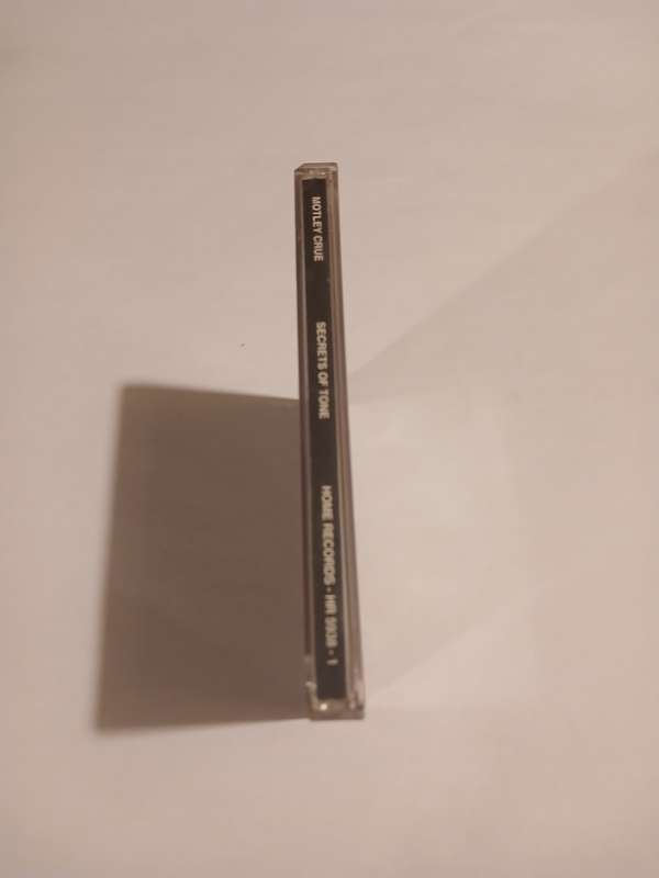 Motley Crue, Secrets of Tone CD, Italy