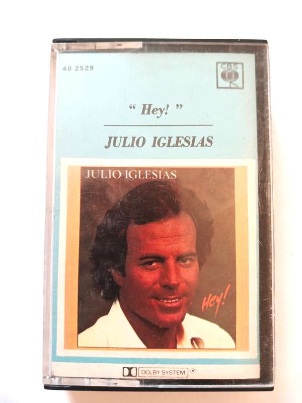 Julio Iglesias, Hey Cassette