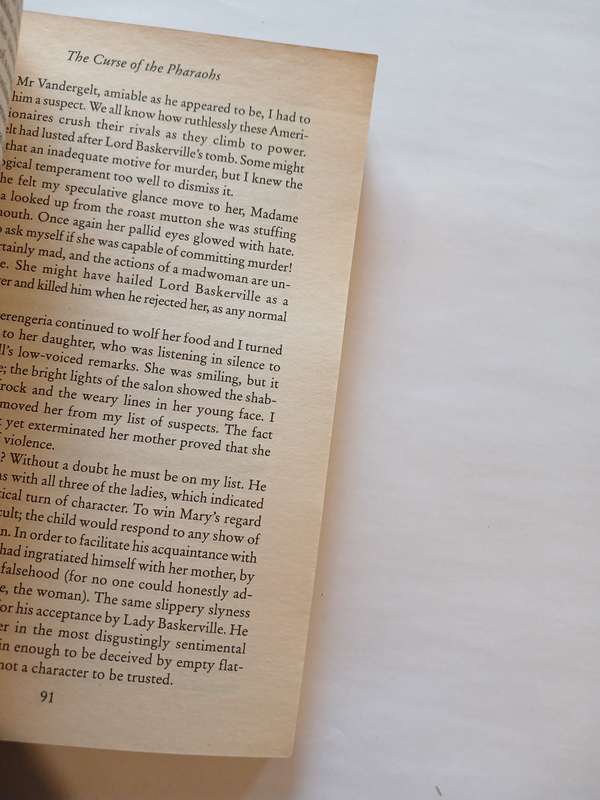 Elizabeth Peters, The Curse of the Pharaohs