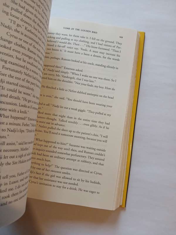 Elizabeth Peters, Tomb of the Golden Bird, 1st Edition