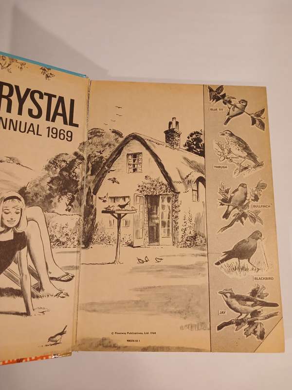 Girls' Crystal Annual 1969, Fleetway Publications