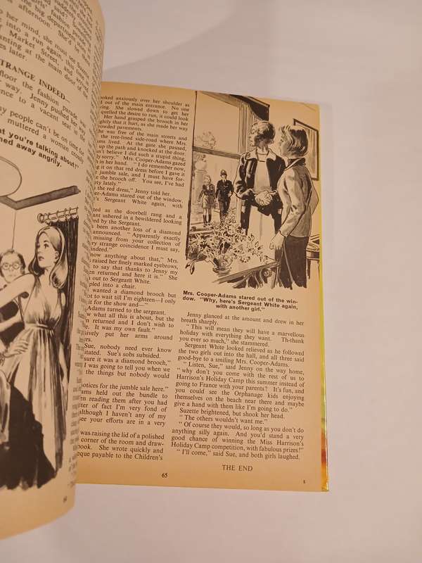 Girls' Crystal Annual 1971, IPC Magazines