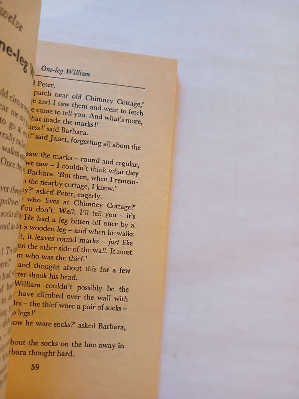 Secret Seven Adventure by Enid Blyton