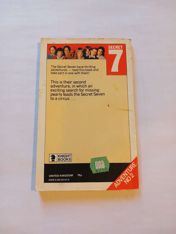 Secret Seven Adventure by Enid Blyton