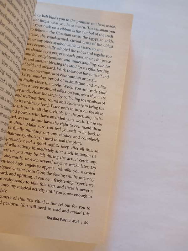 The Complete Book of Aquarian Magic by Marian Green