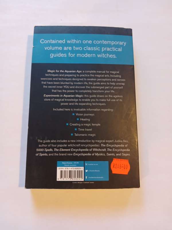 The Complete Book of Aquarian Magic by Marian Green