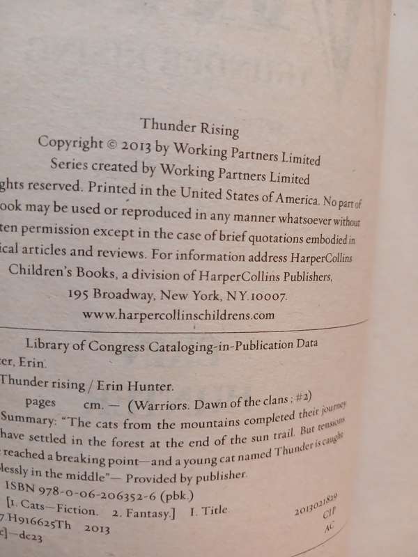 Warriors, Dawn of the Clans, Thunder Rising Erin Hunter