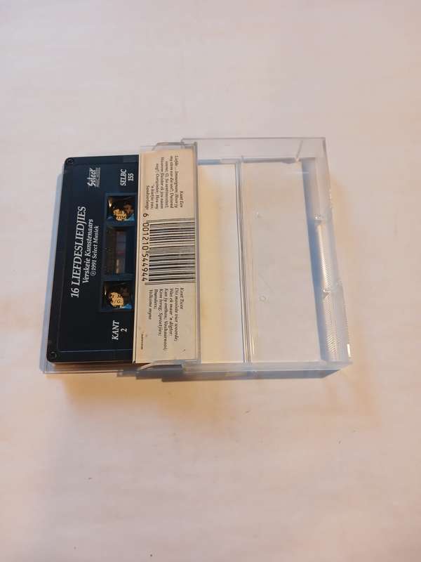 16 Liefdesliedjies, Verskei Kunstenaars Cassette