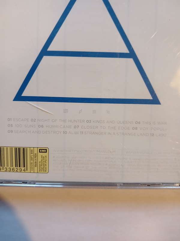 Thirty Seconds to Mars, This is War CD