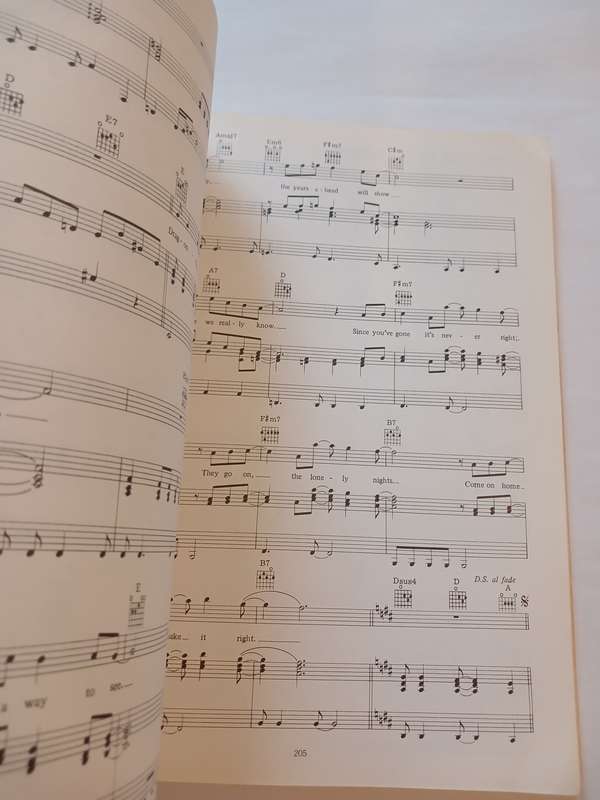 Wings Complete, The Songs of Paul McCartney and Wings Song Book/Sheet Music