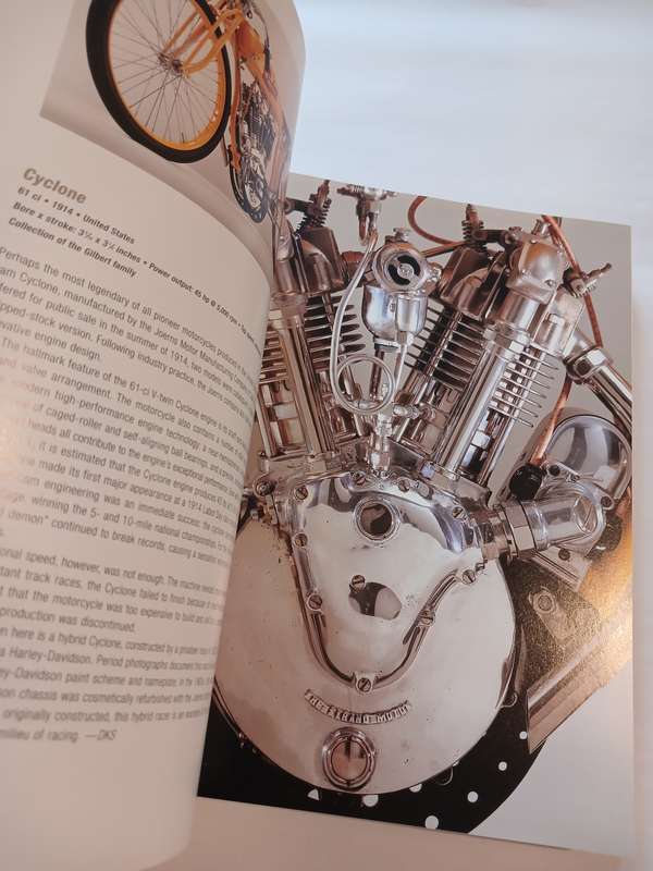 The Art of the Motorcycle, Guggenheim Museum edited by Matthew Drutt