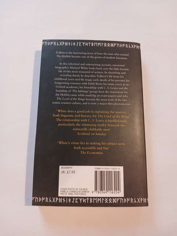 Tolkien, A Biography by Michael White