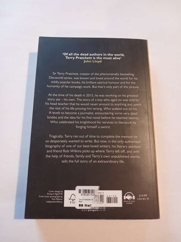 Terry Pratchett, A Life with Footnotes by Rob Wilkins