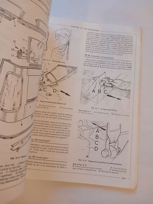 Land Rover 2, 2A, 3, 1959-1983 Owners Workshop Manual