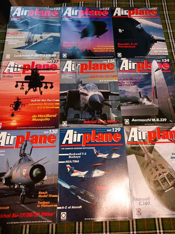 Airplane, The Complete Aviation Encyclopedia, 25 Magazines incl. Poster
