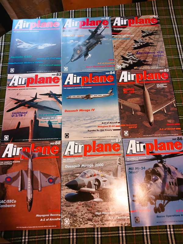 Airplane, The Complete Aviation Encyclopedia, 48 Magazines incl. Poster