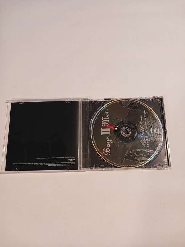 Boyz II Men, Legacy The Greatest Hits Collection CD