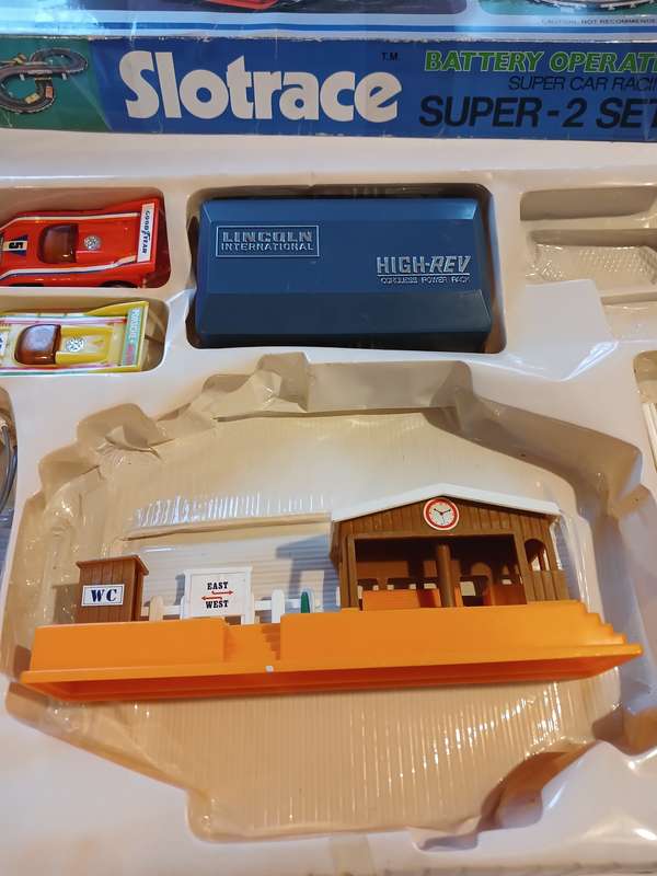 Slot Cars and Accessories, See Desr.