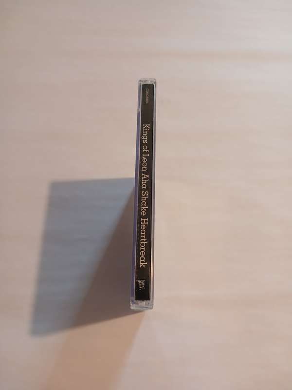 Kings of Leon, Aha Shake Heartbreak CD