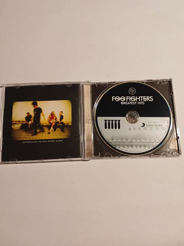 Foo Fighters, Greatest Hits CD, Europe