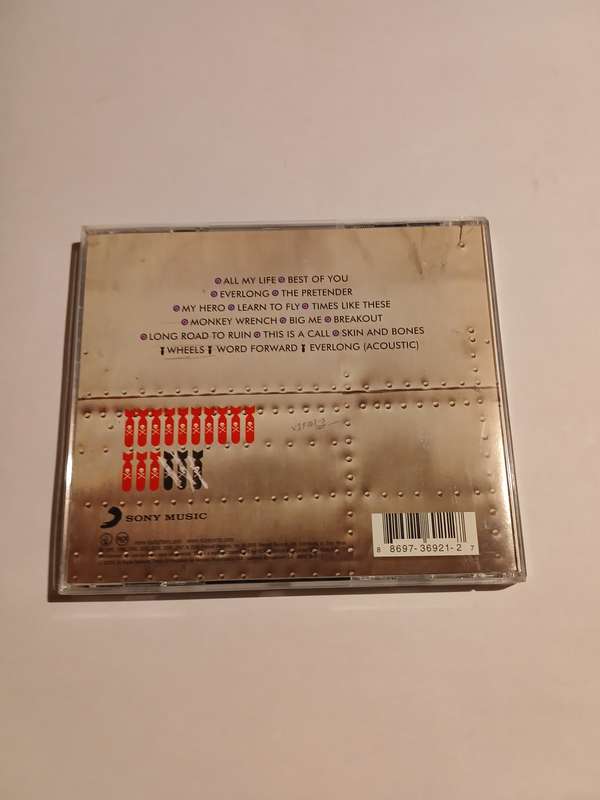 Foo Fighters, Greatest Hits CD, Europe
