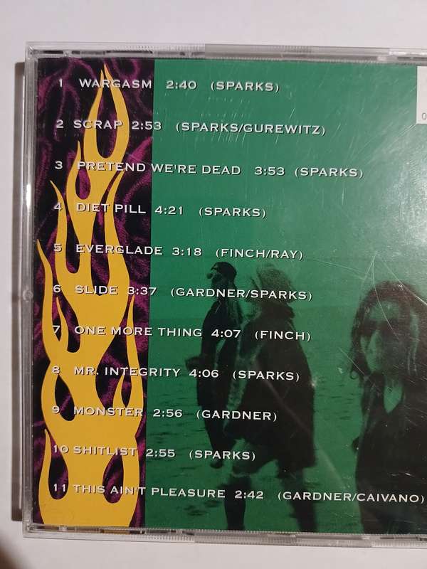 L7, Bricks are Heavy CD, US