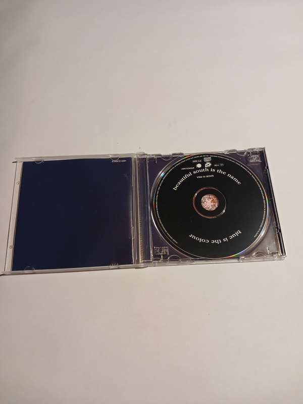 The Beautiful South, Blue is the Colour CD