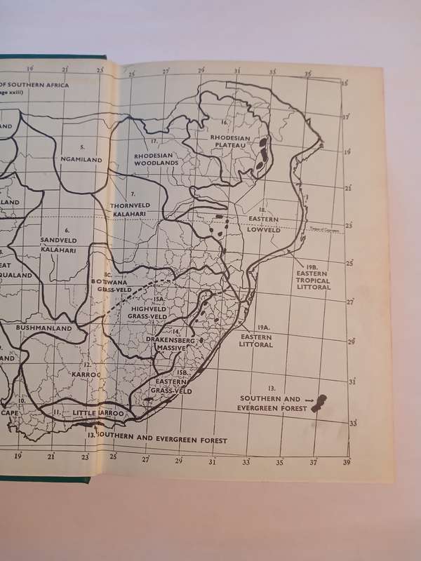 Roberts' Birds of South Africa by McLachlan & Liversidge