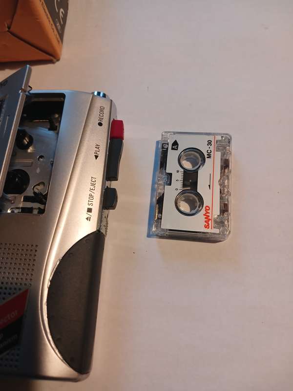 Microcassette Recorder, Sanyo, TRC-530M