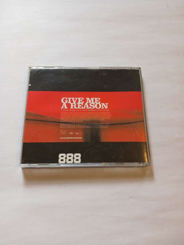 Triple Eight, Give me a Reason CD single, EU