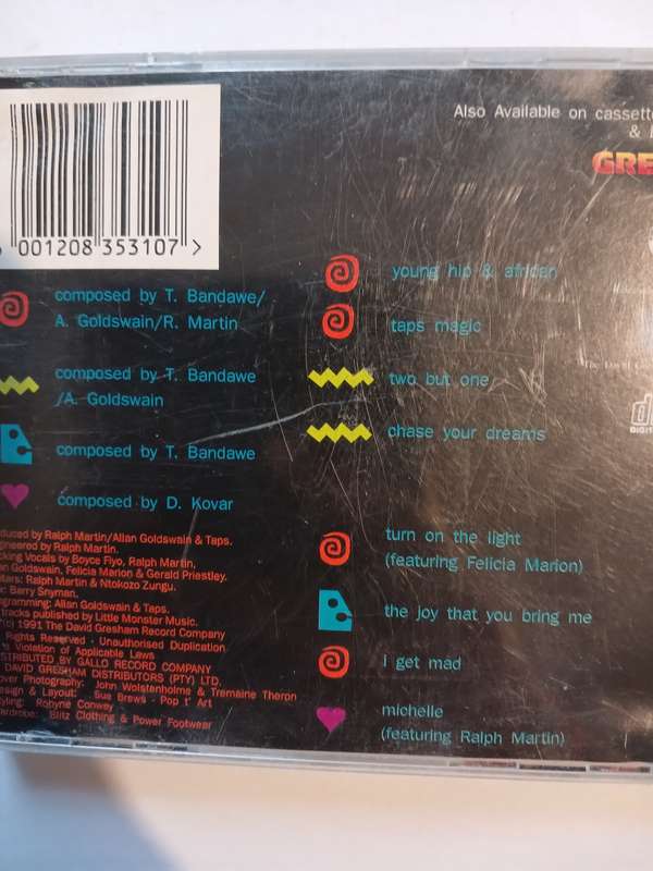 Taps Bandawe, Young Hip & African CD
