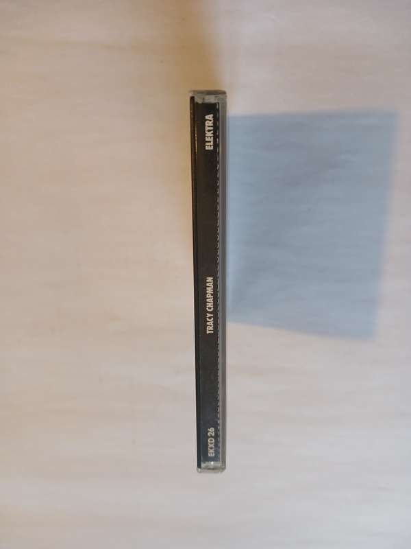 Tracy Chapman, Tracy Chapman CD