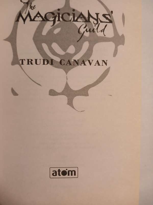 The Magicians' Guild by Trudi Canavan, Hardcover